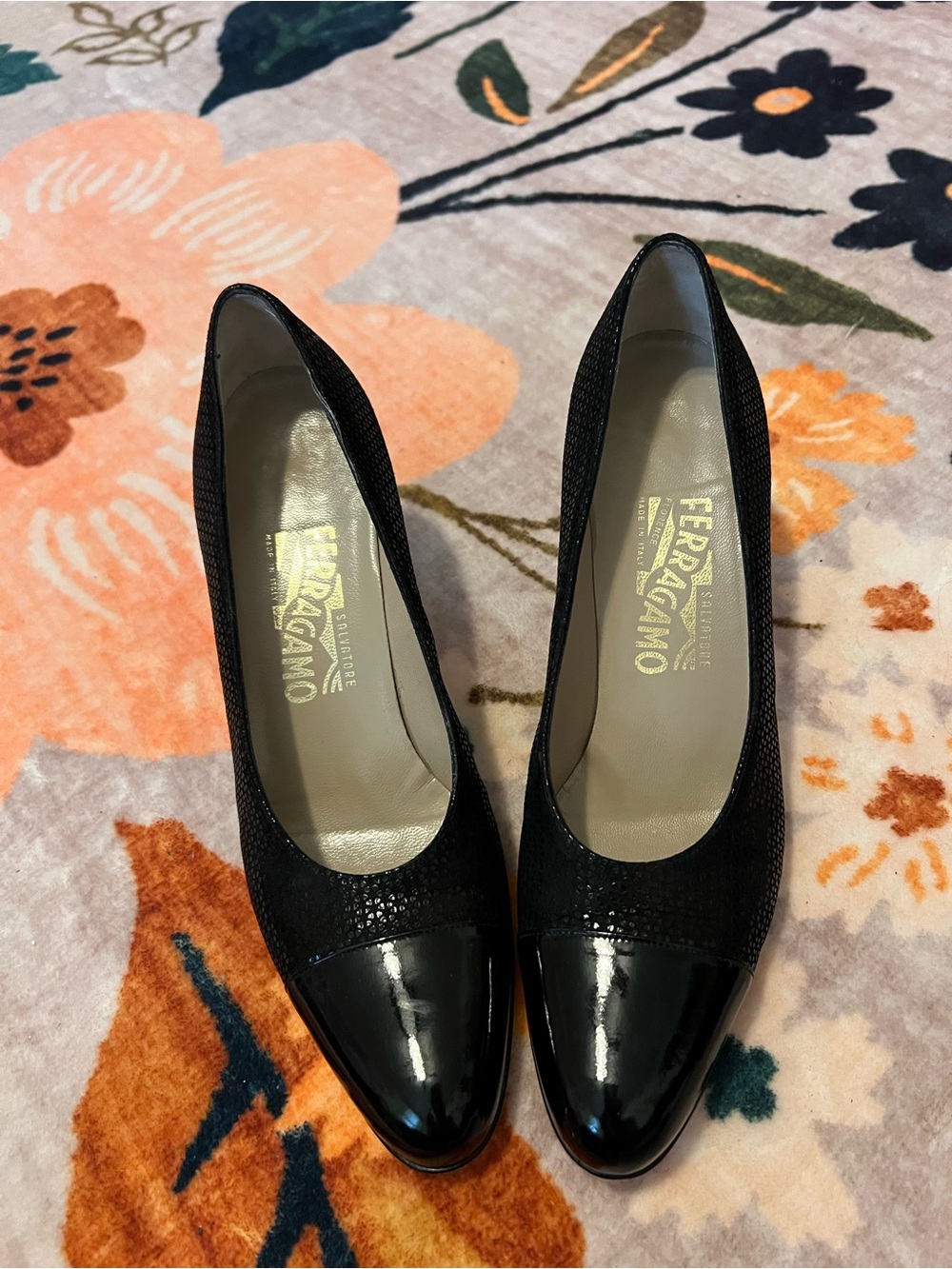 Like NEW Salvatore Ferragamo Black Patent Leather Cap-Toe Pump